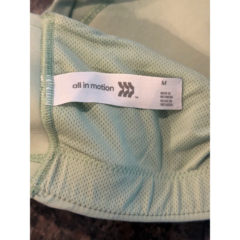 All in Motion Womens Light Green Double Strap Sports Bra Size M Activewear